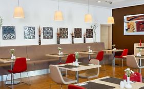 Ibis Adana