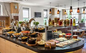 Ibis Adana